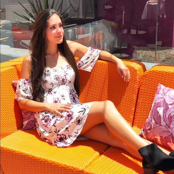 Dresses & Skirts - Floral Print Smocked Top Dress